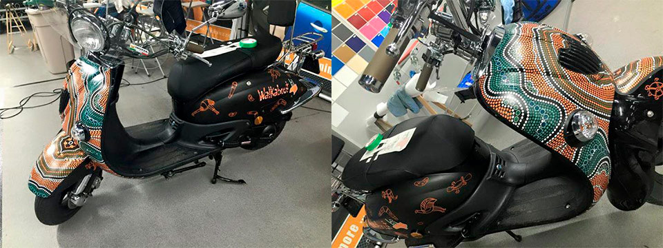 Оклейка скутера пленкой